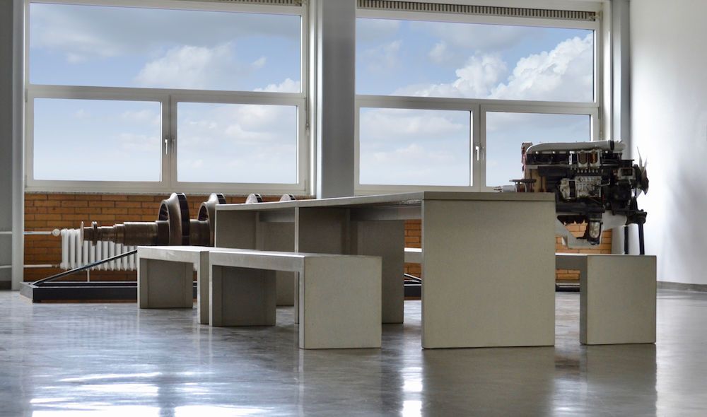 Arbeitstisch / Betontisch „Concretable